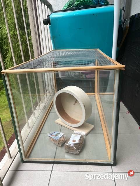 Sprzedam akwarium 100x50x50 z wyposażeniem