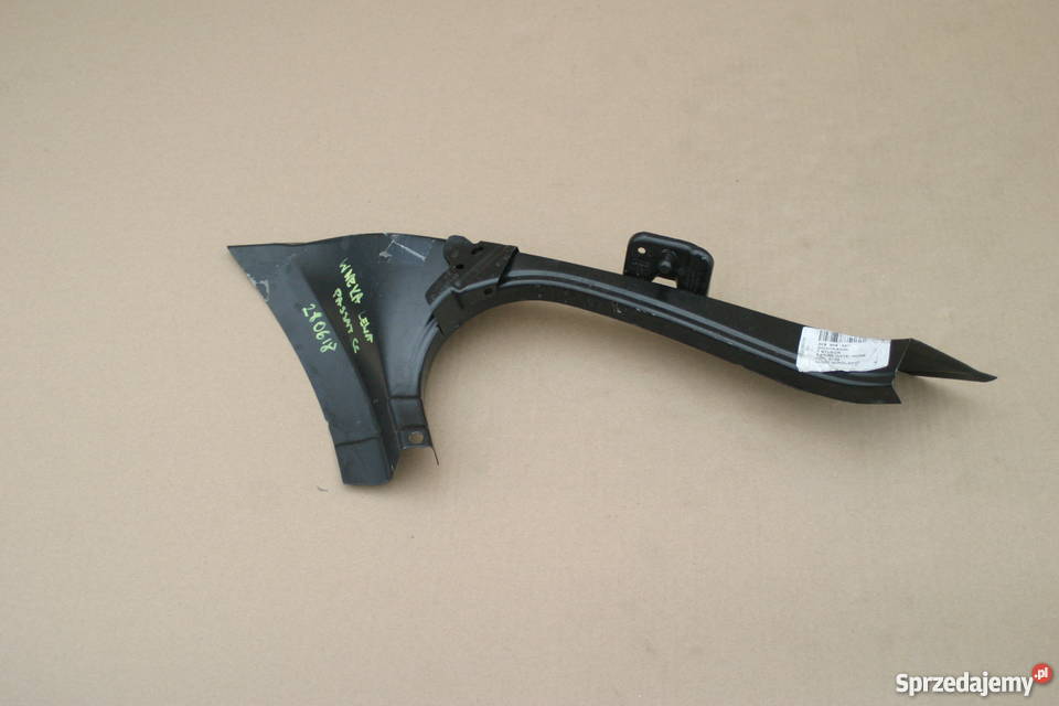 VW PASSAT CC SPŁYW KANAŁ WNĘKA BAGAŻNIKA WYCINKA Bieleń