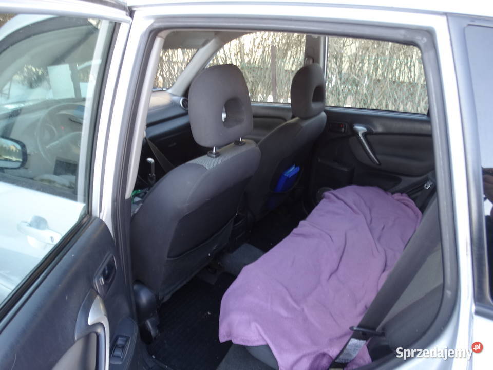Toyota Rav 4 2005 4x4 klima bez rdzydo jazdy