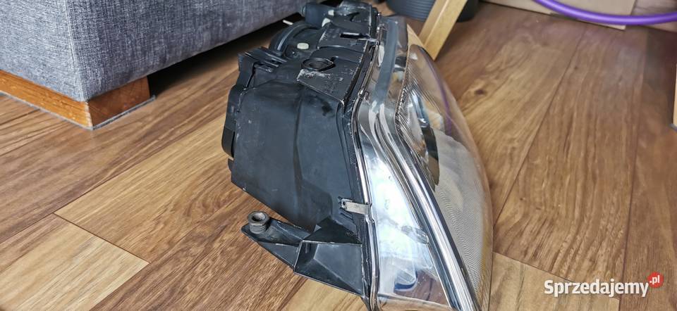 Passat B5FL Komplet reflektory lampy przód nowe