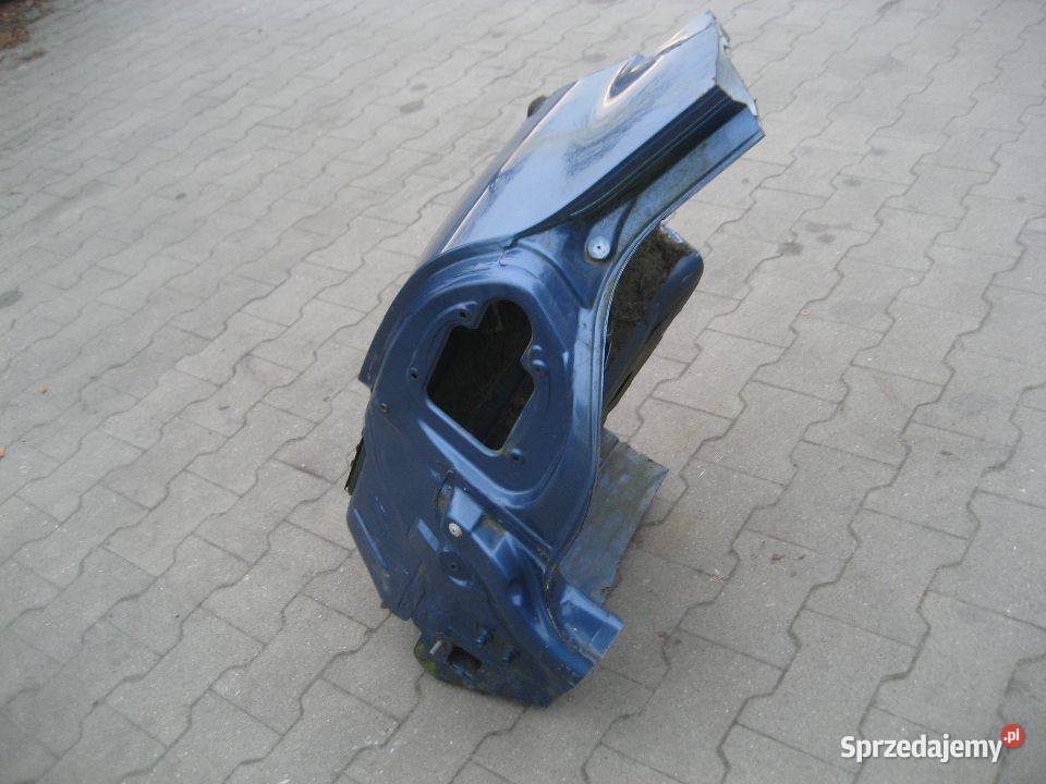 AUDI A3 LIFT 8L 9902R błotnik okular lewy wersja