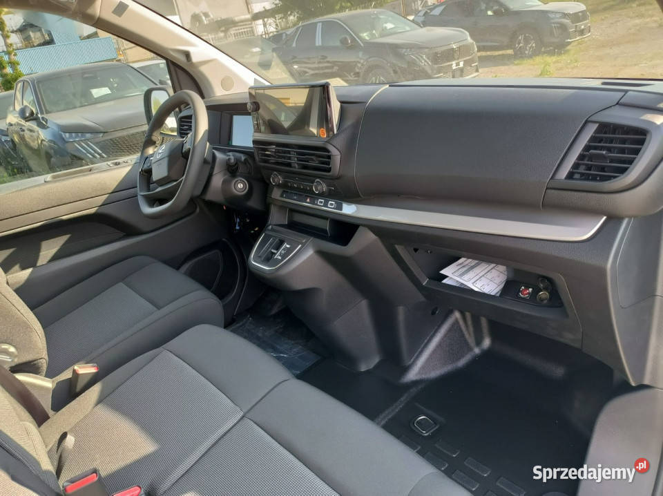 Opel Vivaro Opel Vivaro Furgon 22 150 AUTOMAT mazowieckie Warszawa