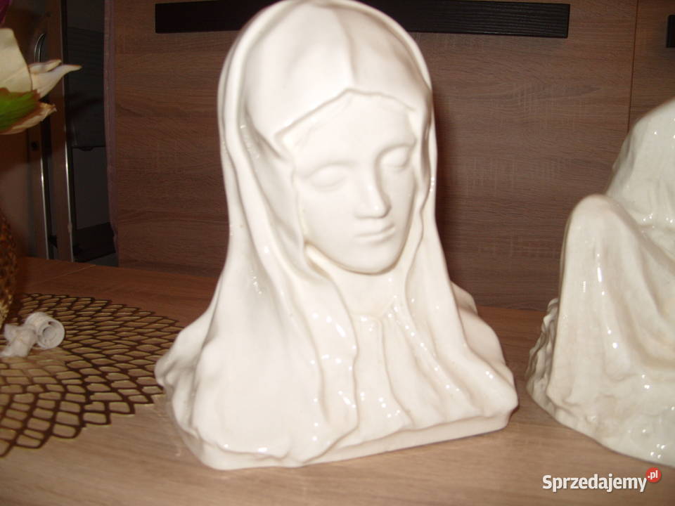 Sprzedam pzedwojenne figurySpiące dzieciKobieta Skawina