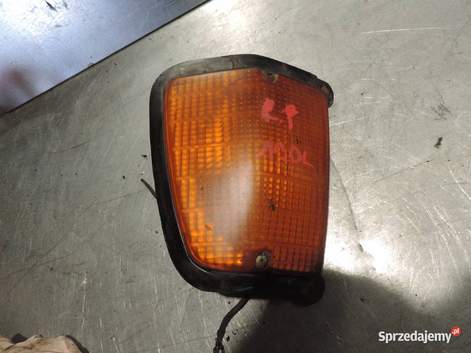 Skoda 120 kierunkowskaz kierunek migacz prawy Nowy Sącz