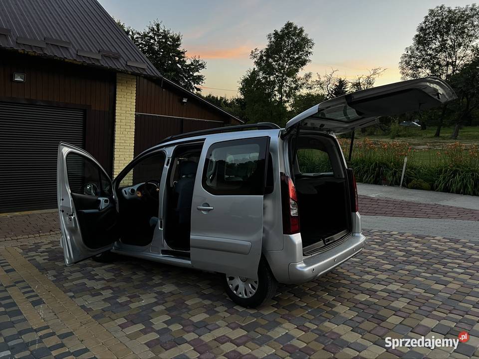Citroen Berlingo II 16 HDi lift 2014 elektryczne lusterka Albigowa sprzedam