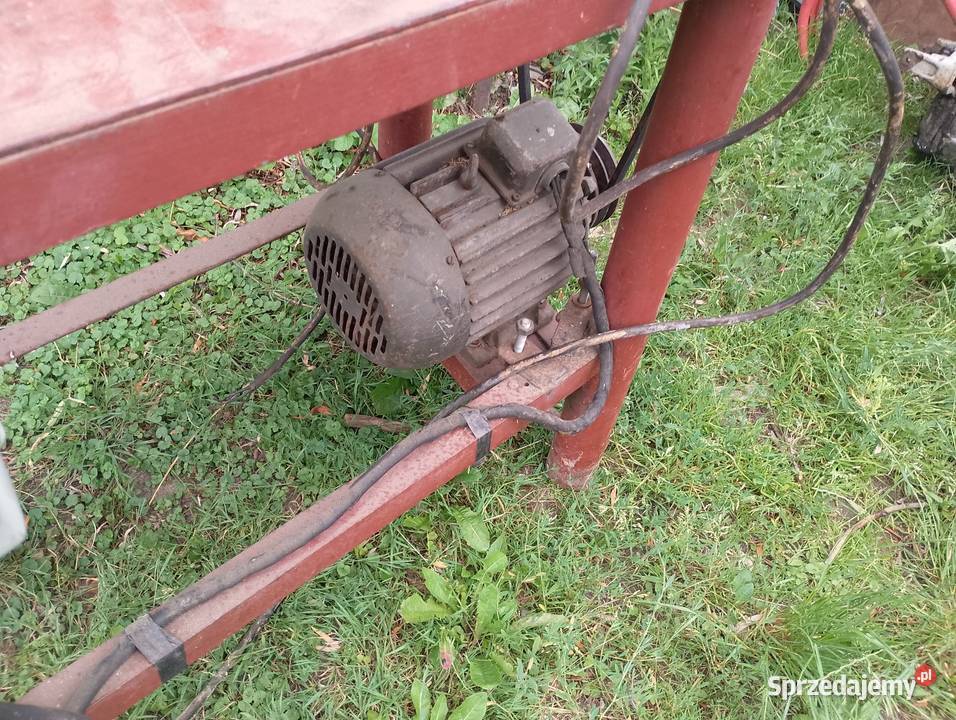 Łuparka świdrowa do drewna 30kW 400V sprzedam