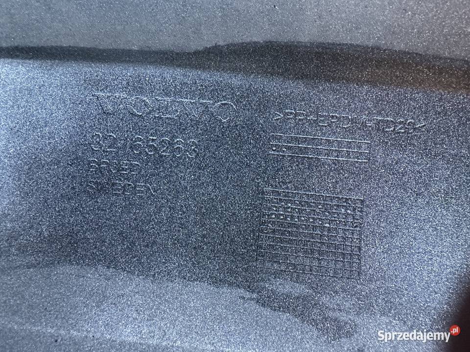 Sprzedam zderzak do Volvo V60 D6 z 2014