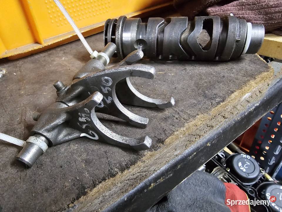 Suzuki Gs 550 skrzynia biegów wybierak wodziki Jelenia Góra