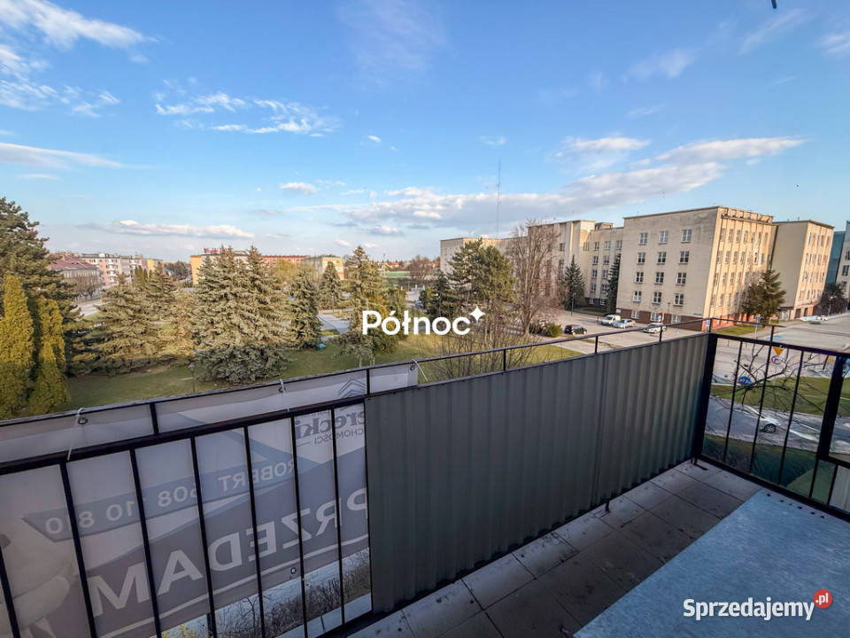 Na sprzedaż przestronne M4 gmachu w bloku