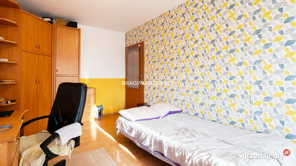 Mieszkanie 7621m2 3 pokoje Kraków Armii Krajowej 76.21m2
