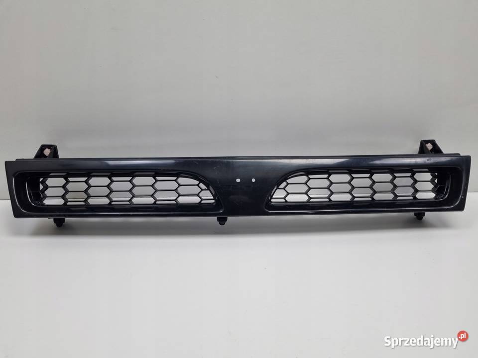 Nissan Sunny N14 9196r PRZEDNIA ATRAPA CHŁODNICY Rudka