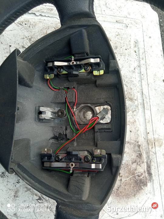 Kierownica Reno Laguna 2004 plus air bag Rok produkcji 2004 Szczecin