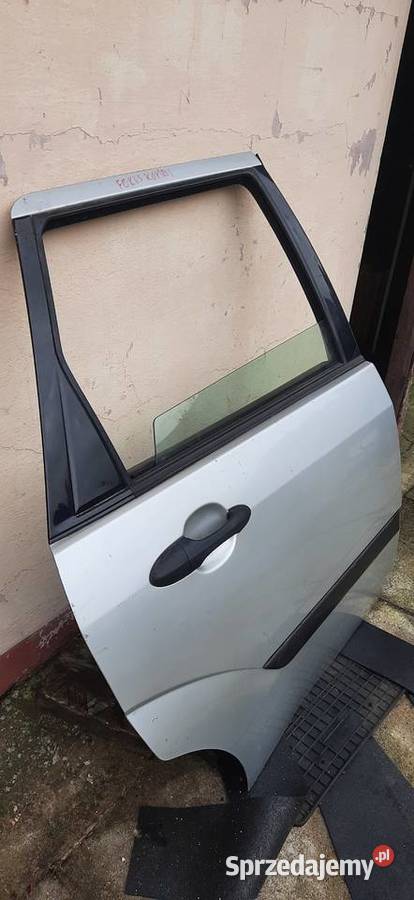 Drzwi prawy tył Ford Focus kombi Mk 1 Motoryzacja Szczecin