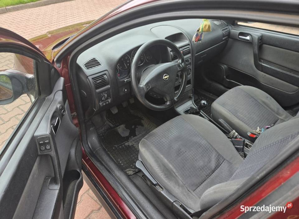 Opel Astra 14 z gazem 2002 łódzkie