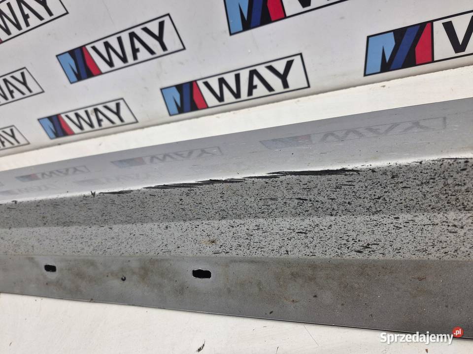 BMW E90 LCI OSŁONA NAKŁADKA LISTWA PROGOWA PRAWA