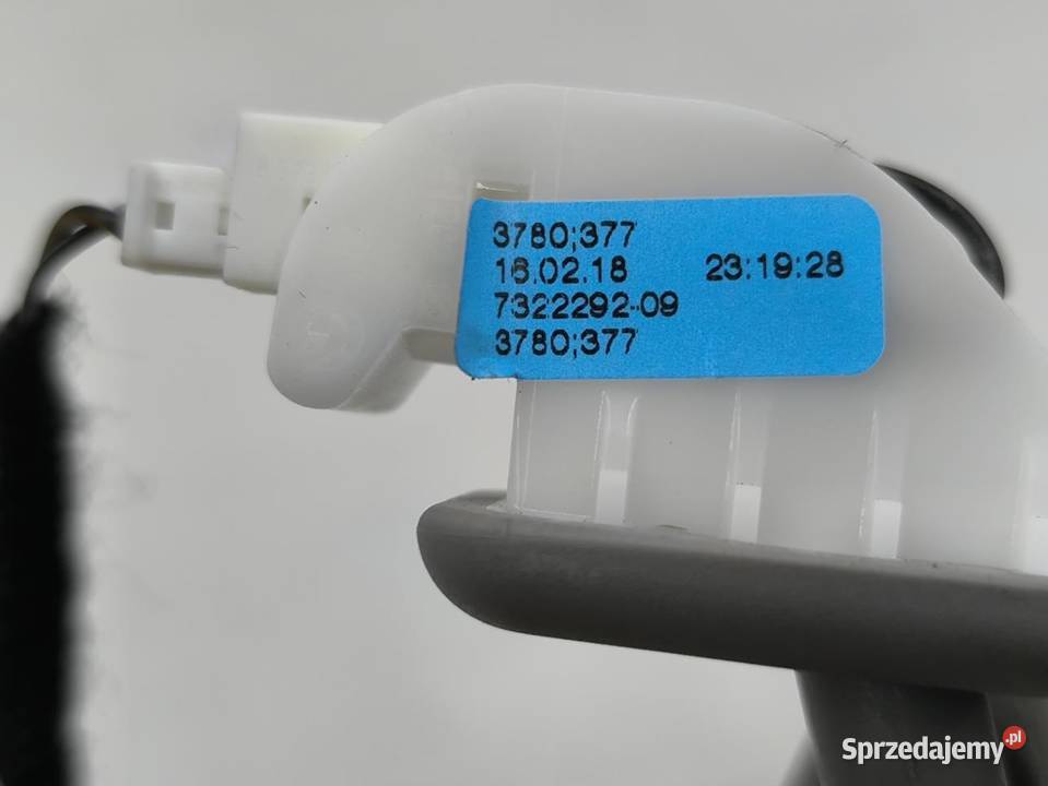 DASZEK OSŁONA PRZECIWSŁONECZNA BMW F30 F31 LIFT osobowe Podsufitki