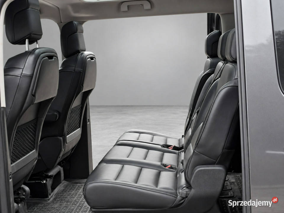 Toyota Proace Verso FAMILY LONG VIP 20 D4D 150 8 Samochody osobowe Skępe