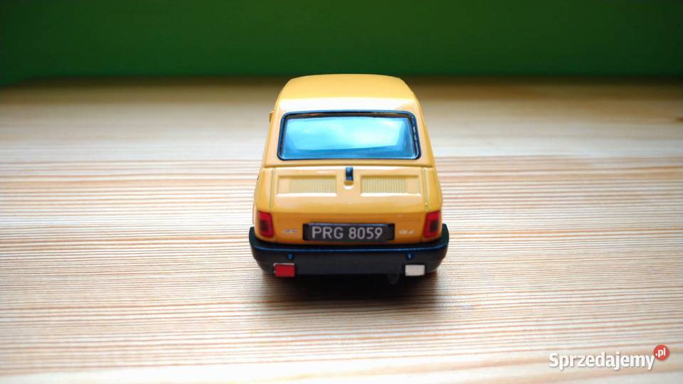 Fiat 126p Maluch 143 żółty czarne tablice Tywonia