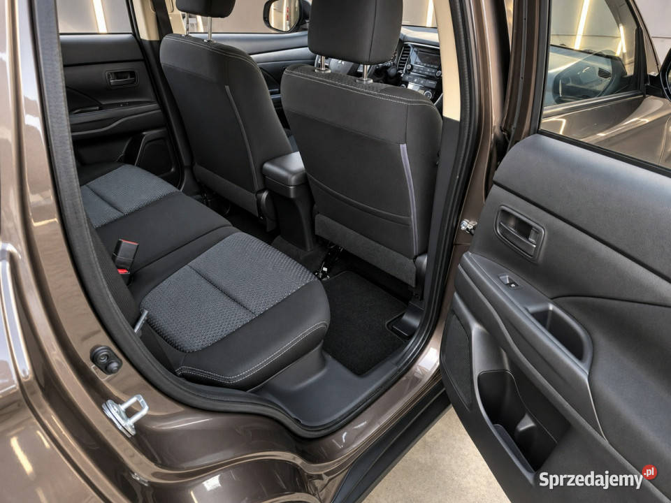 Mitsubishi Outlander 20 benzynabezwypadkowysuper Żabno