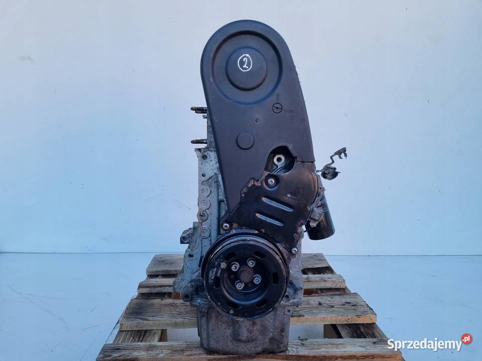 SILNIK VW Golf V VI 16 8V 102 padnięta uszczelka Rudka