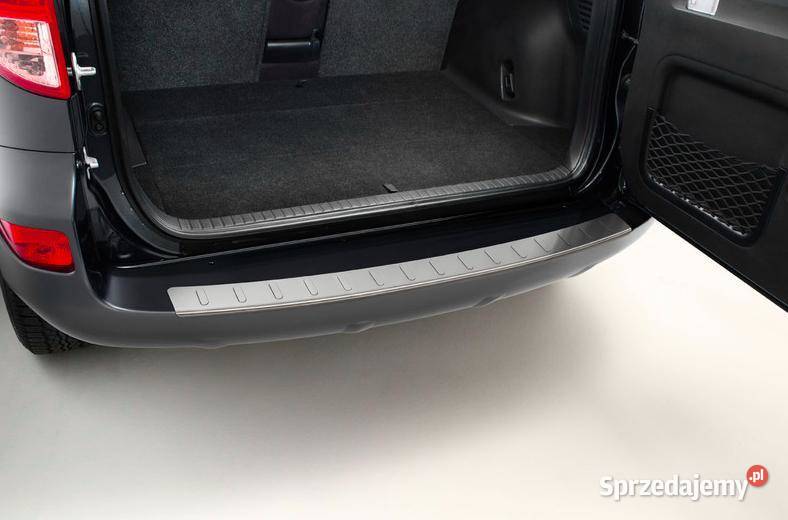 TOYOTA Rav4 Listwa ochronna nakladka zderzak tyl Kąty Wrocławskie