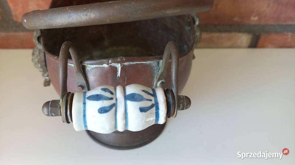 Pojemnik miedziany z ceramiką Osłonka na Gawroniec