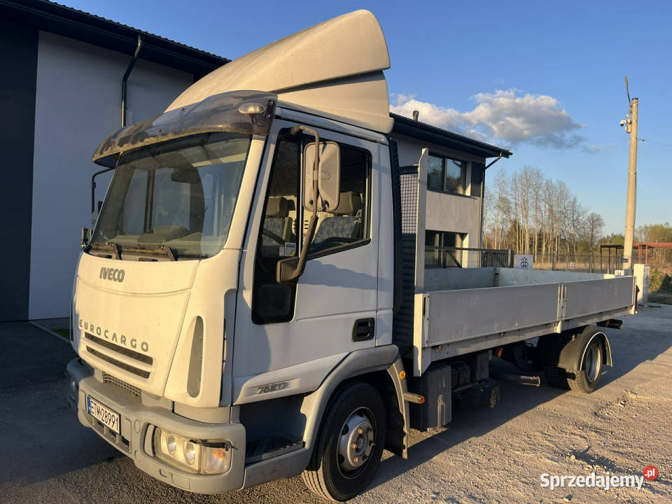 Iveco 75E17 Iveco Eurocargo 75E17 Rok produkcji 2004 Zagnańsk