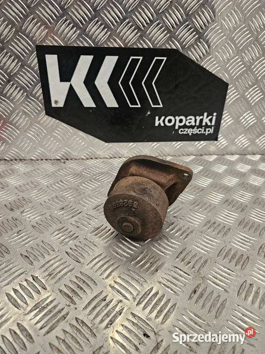 Pompy wody CASE 580 CX8040 LM5040 TL70A Steyr Silnik i osprzęt Gdynia sprzedam