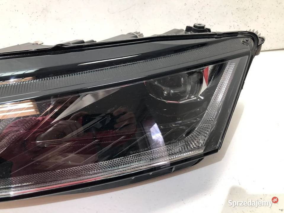 SKODA OCTAVIA IV 4 5E4 2022r REFLEKTOR LAMPA świętokrzyskie Skarżysko-Kamienna