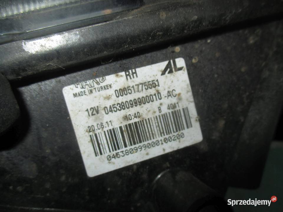 LANCIA DELTA SE III LIFT 13r halogen prawy świętokrzyskie