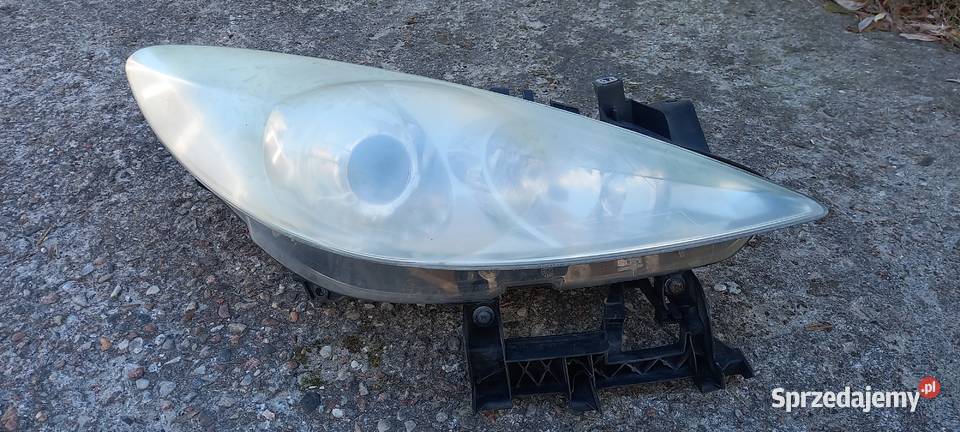 Lampa przednia prawa Peugeot 307 kombi lift Elbląg