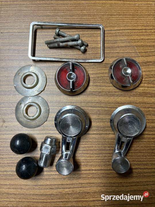 Corvette C2 1963 pokrętła do szyb i zamków drzwi Stare Skoszewy