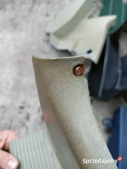 Mercedes W124 osłona słupka przedniego lewa świętokrzyskie sprzedam