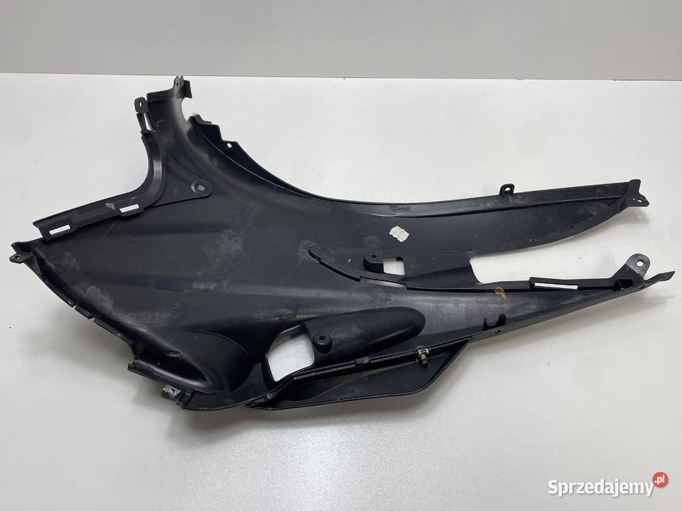 SUZUKI SIXTEEN UX125 OWIEWKA BOCZEK PRAWY OSŁONA Siedlce