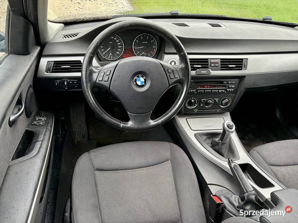 BMW 318i Całe Oryginał Lakier Udokumentowany nieuszkodzony Wieliszew