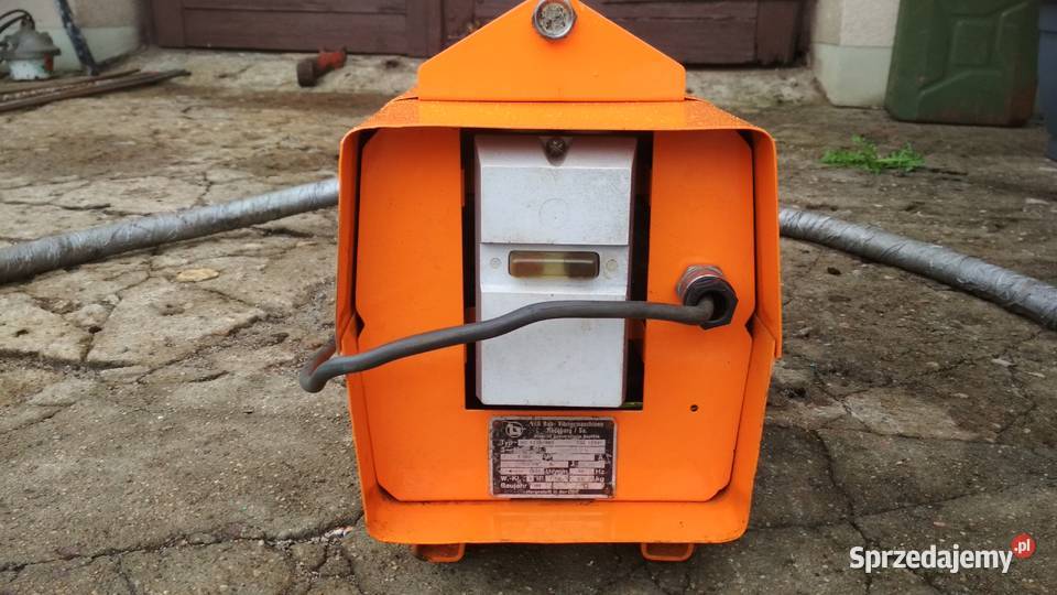 wibrator zagęszczarka do betonu buława Rumia