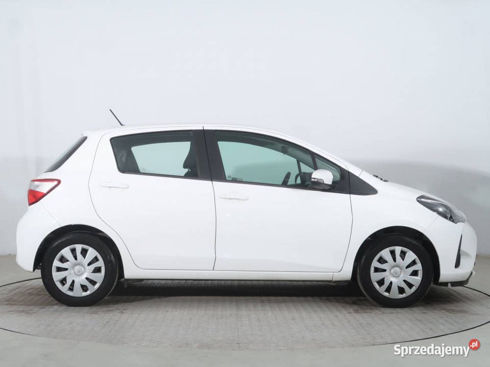 Toyota Yaris 10 VVTi mazowieckie Piaseczno sprzedam