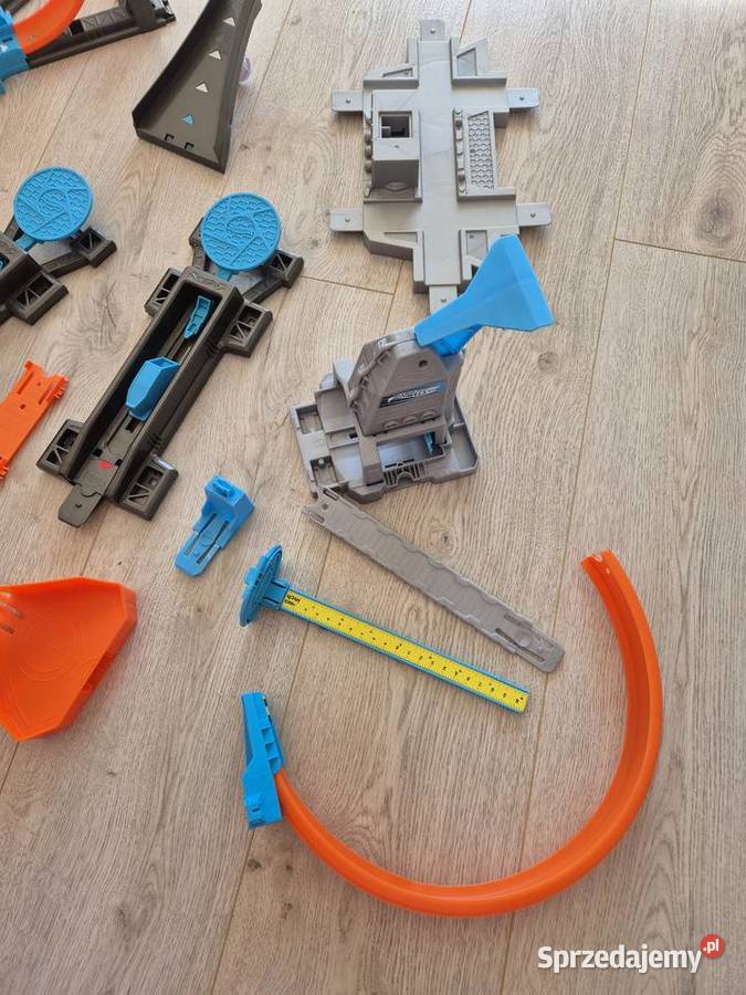 tor hot wheels pętla Samochody i pojazdy Barlinek