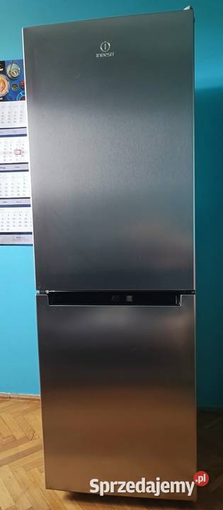 Lodówka Indesit srebrna 175cm Września sprzedam