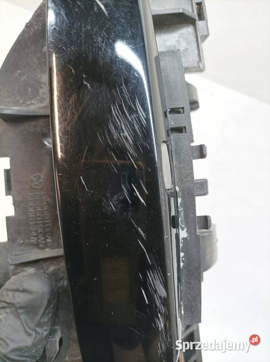 KLAMKA ZEWNĘTRZNA PRAWA PRZÓD 68060190AG Dodge Rok produkcji 2019