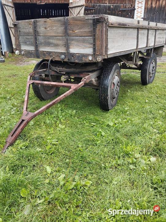 Przyczepa rolnicza Autosan nieuszkodzony Przyczepy rolnicze Maszów