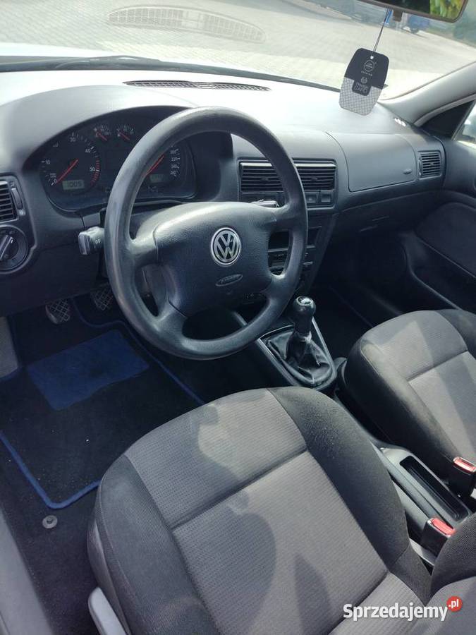 VW Golf 19 TDI 101 Koni srebrny