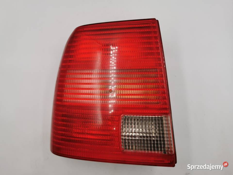 Lampa Lewy Tył Tylna Lewa VW Passat B5 Sedan Wyszków