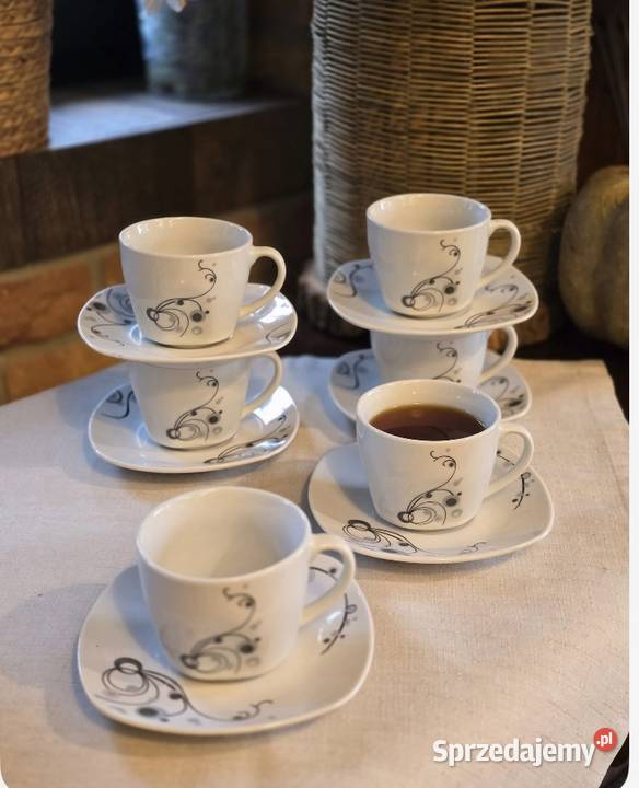 69 Zestaw 6 sztuk filiżanek ze spodkami VIOLET Zabrze