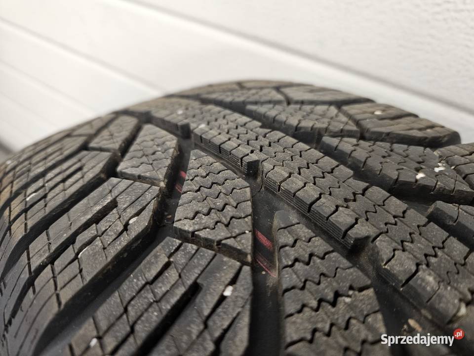 4 19560 R15 88T Semperit Master Grip 2 790mm Katowice