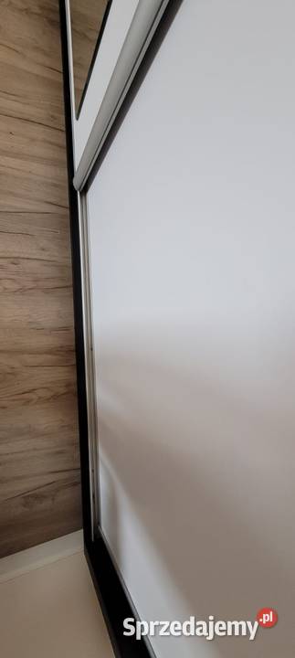 Duża szafa i wymiarach 370x 250 szer 50 Grudziądz