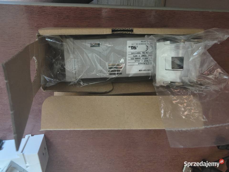 Shinko FCS13A cyfrowy mikroprocesorowy regulator Nowy Kazanów sprzedam