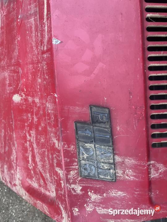 Sprzedam klapa silnika Fiat 126p uszkodzony