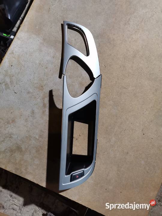 Pas bezpieczeństwa prawy przód Audi A4 B8 osobowe Zgorzelec