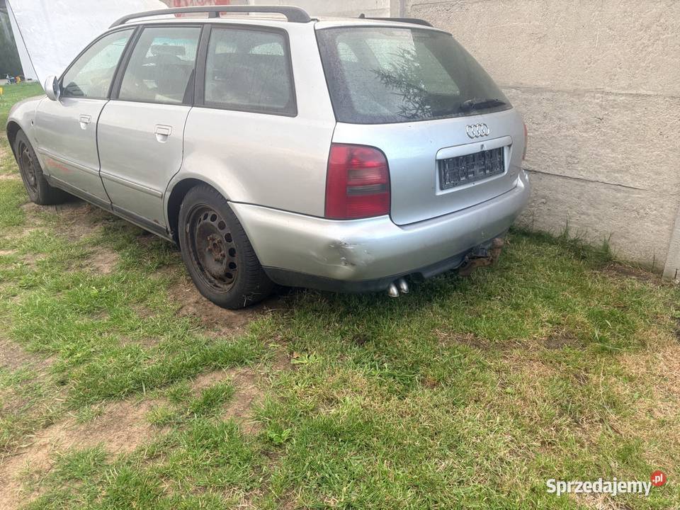 Audi a4b5 19 AFN quattro manualna Łąck